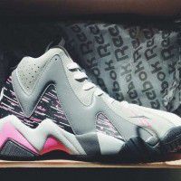 Product: Reebok sneaker x1Shipped/Bill